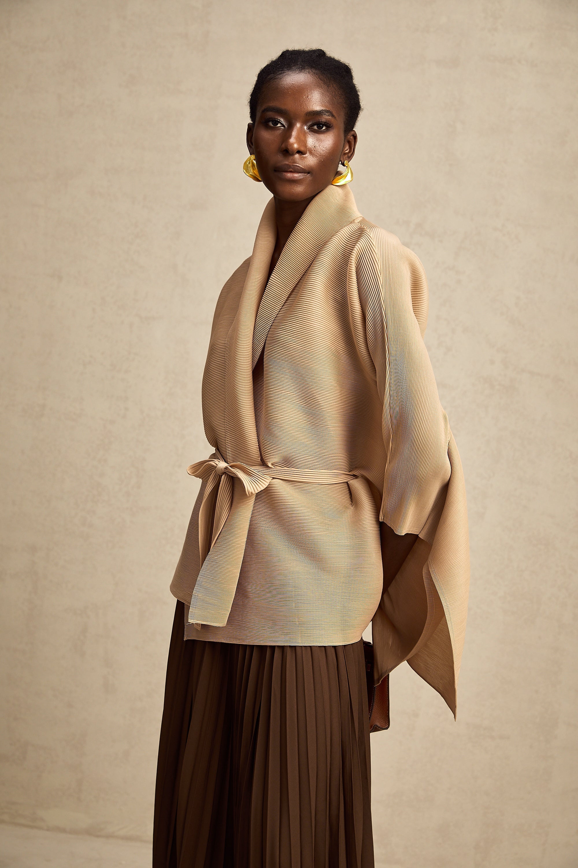 Adèle cape-design pleated top & skirt matching set