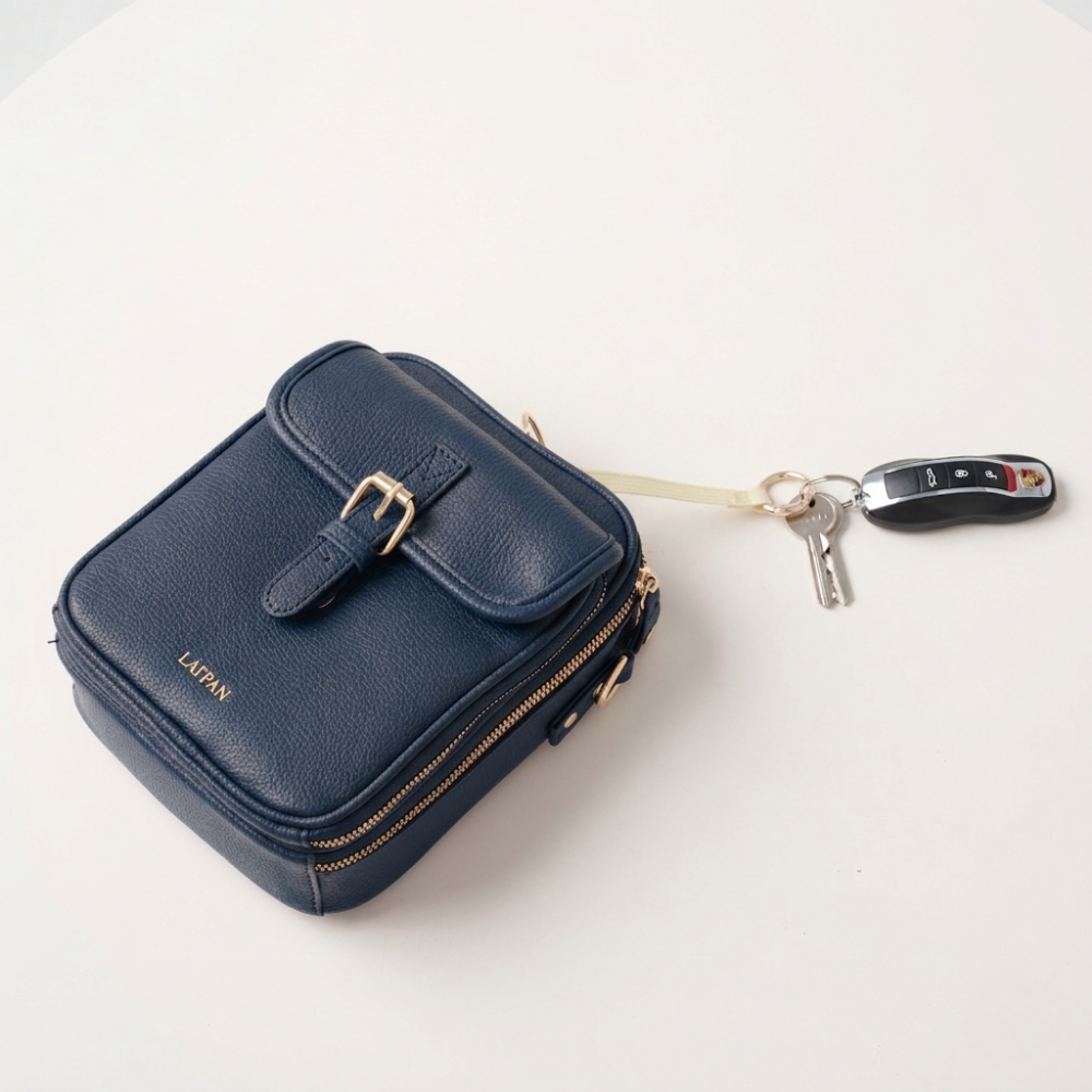 Laipan - The Roomiest Crossbody Bag